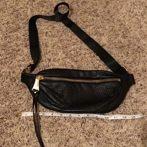 Fanny pack/sling back